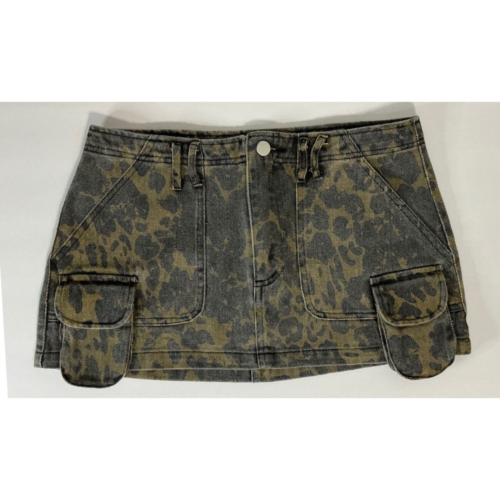 Fashion Nova Camo Cargo Mini Skirt Women M Utility Pockets Y2K Streetwear Casual